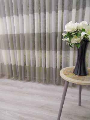 Oturma Odası - Şerit Desenli Keten Tül Perde- Sütlü Kahve