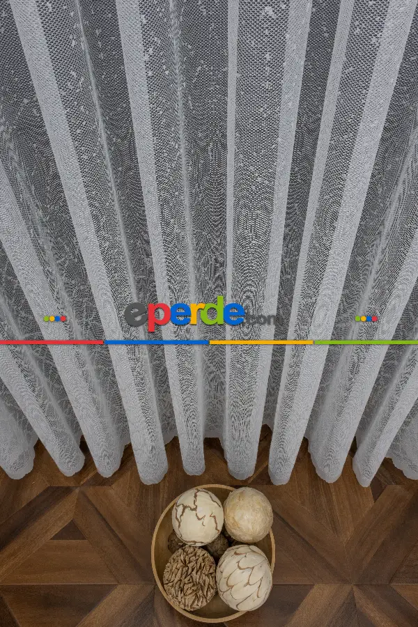 Etek Ucu Örme Desenli Tül - Ekru