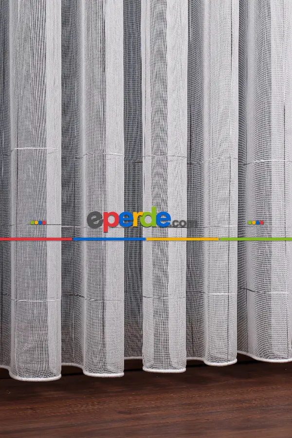 Zarif Nakış İşlemeli Tül Perde