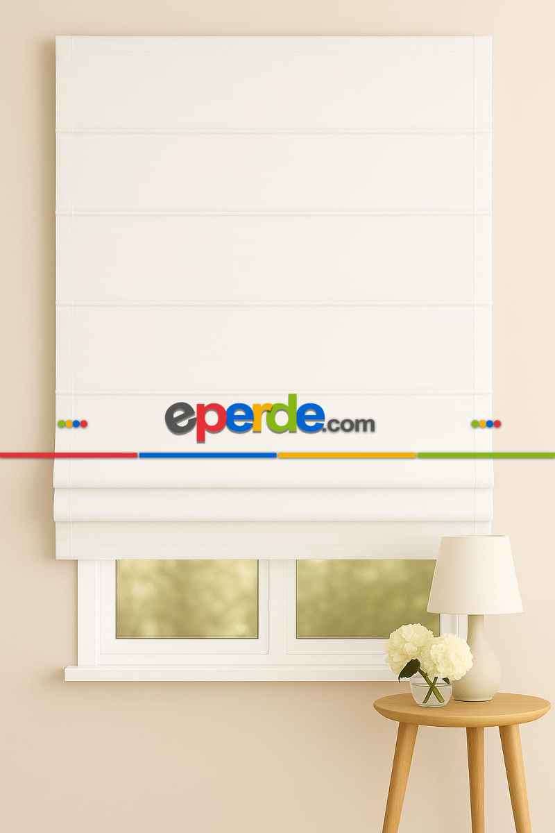 Oturma Odası - Katlamalı Perde Beyaz Fon Kumaş