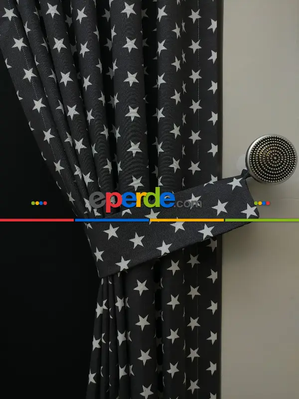 Siyah-beyaz Yıldız Desenli Fon Perde ( Leke Tutmaz )- Siyah-beyaz