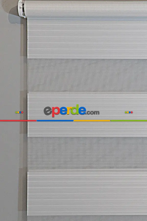 Brillant Beyaz/krem Boncuklu Boncuksuz Zebra Perde- Beyaz