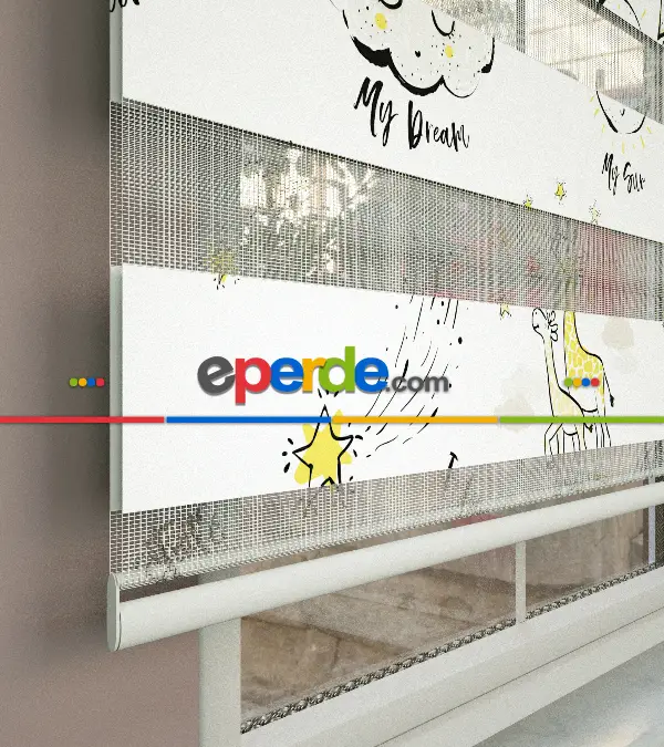 Bulut Desenli Baskılı Zebra Perde- Çok Renkli