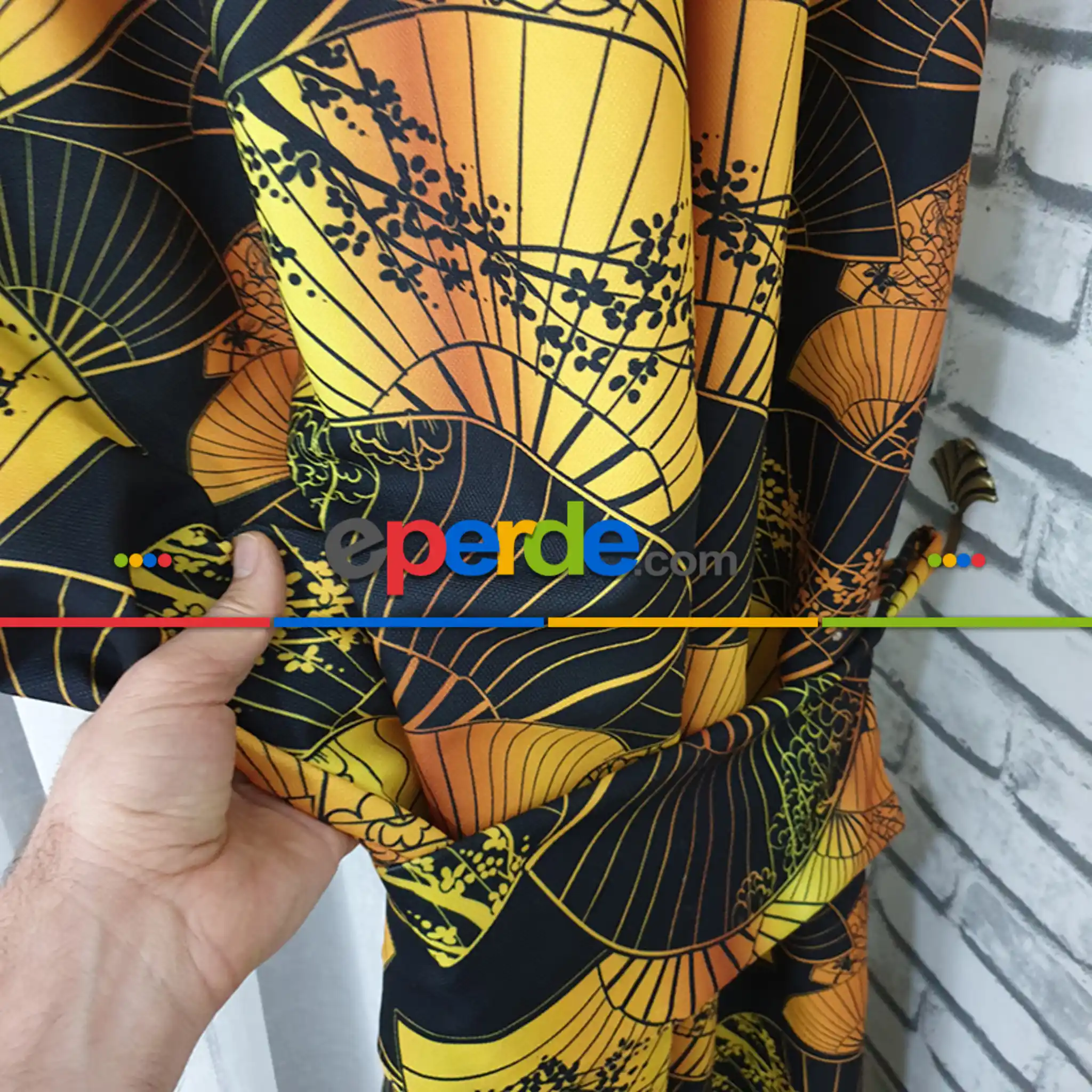 Japon Yelpaze Desenli Fon Perde Evm698 Kumaşı Kalındır Duck Bezi Değildir- Siyah