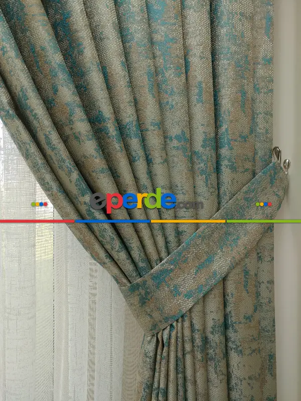 Salon Perdesi - Bej Turkuaz Desenli Jakar Fon Perde (180)- Turkuaz Yeşili Ara Renk