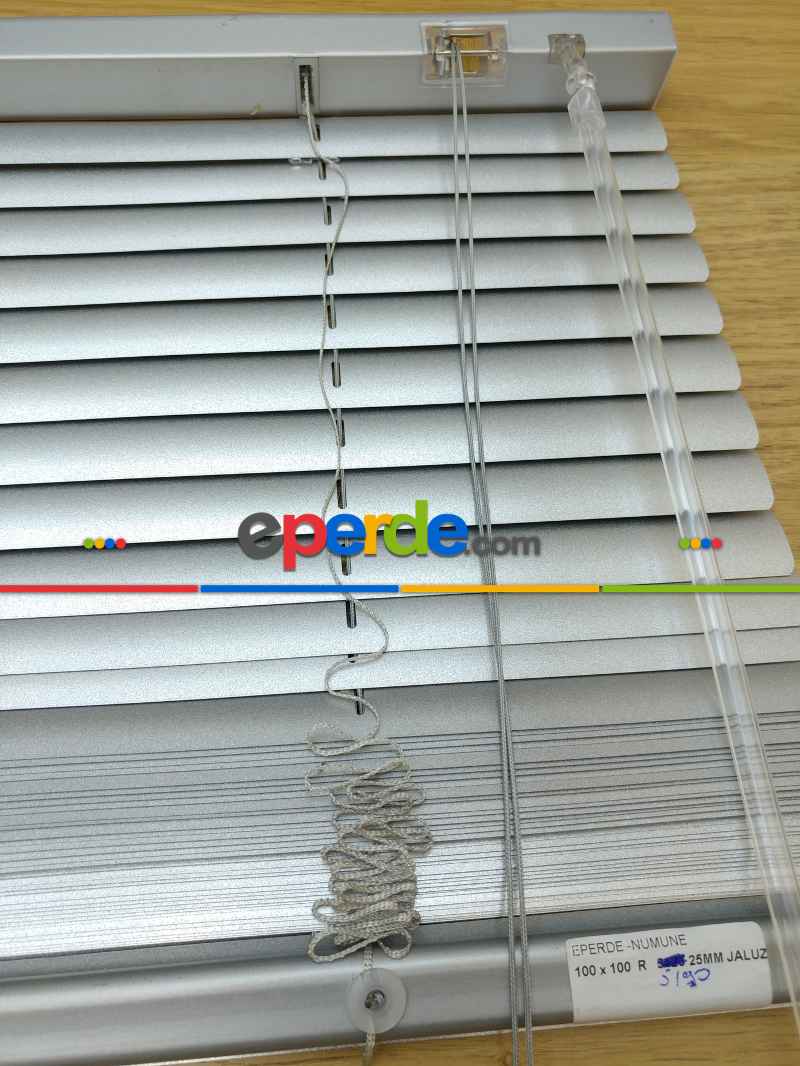 Mutfak Simli Gri - Alüminyum Jaluzi Perde - 25mm Kalınlığında- Gri Simli