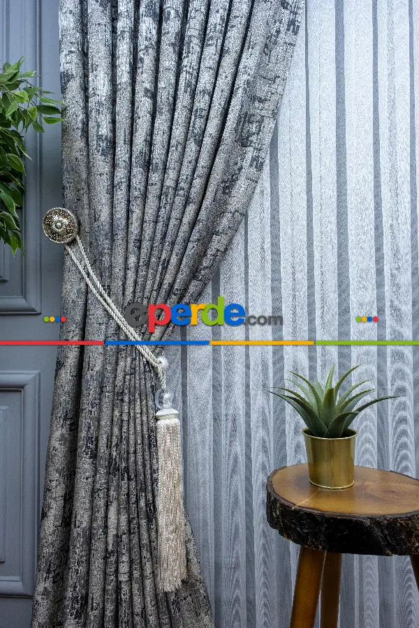 Patinedesenli Valencia Jakar Dokuma Fon Perde- Bej-füme