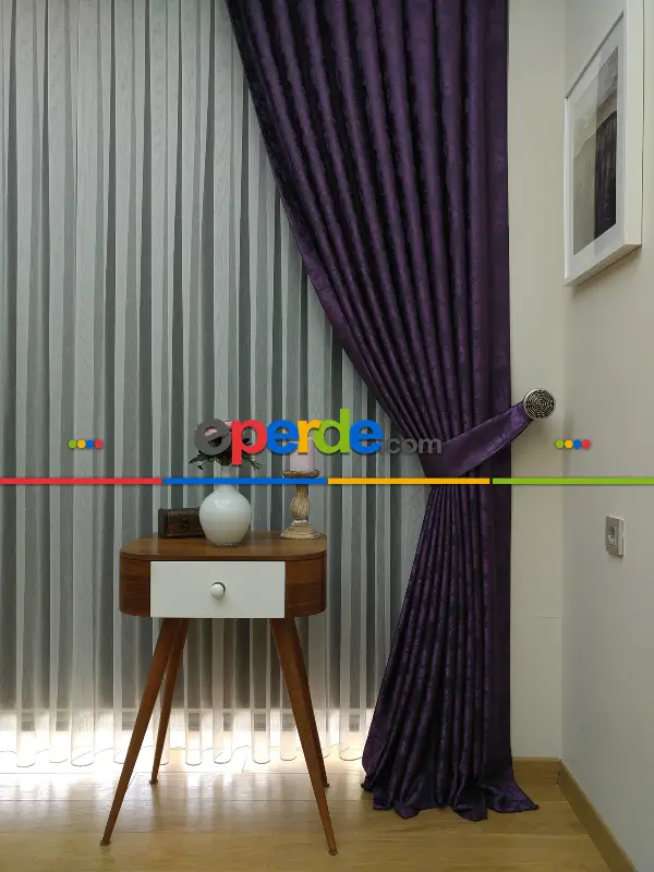 Patine Desenli Patlıcan Moru Renk Jakar Desenli Fon Perde- Mor Patlıcan Moru