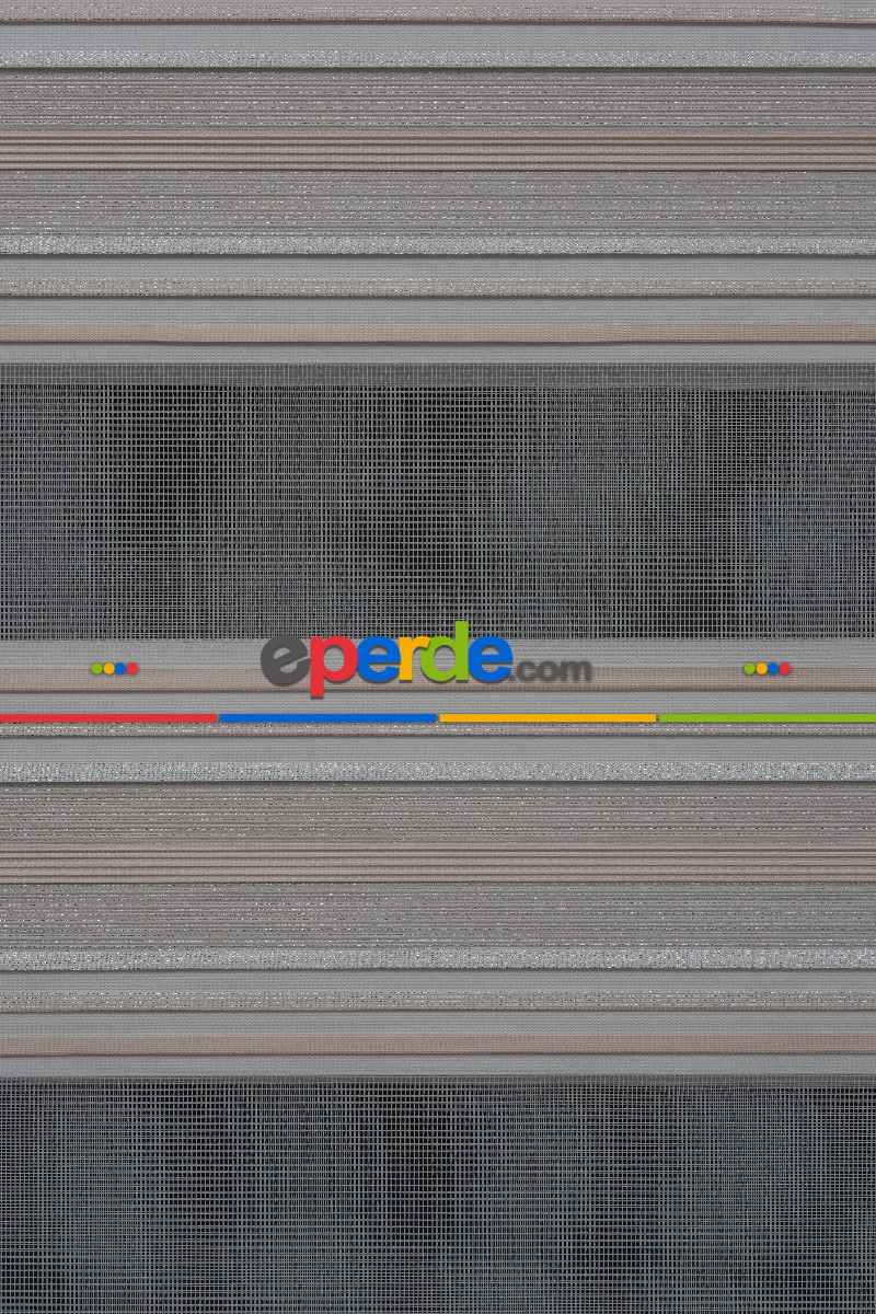 Oturma Odası - Zebra Perde - Gümüş Simli Pileli Zebra Perde - Renk Geçişli Zebra Perde