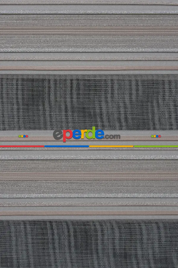 Yatak Odası - Zebra Perde - Gümüş Simli Pileli Zebra Perde - Renk Geçişli Zebra Perde