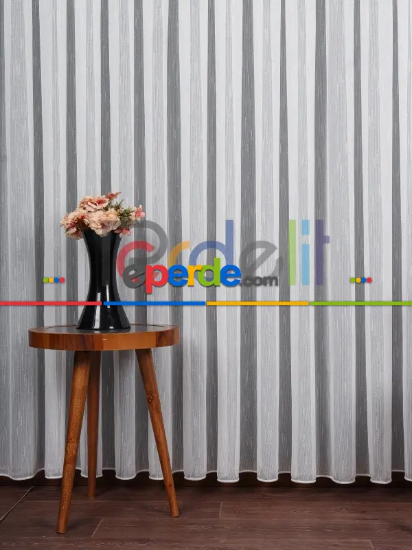 Bambu Zemin Noktalı Ve Çizgili Simli Düz Tül Perde Gramajlı