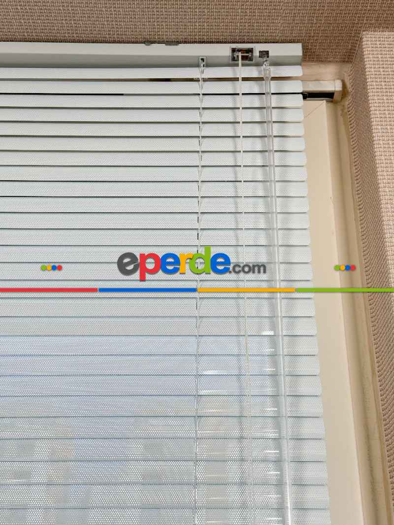 Mutfak Jaluzi - Beyaz Perfore (delikli) Alüminyum Jaluzi Perde - 25mm
