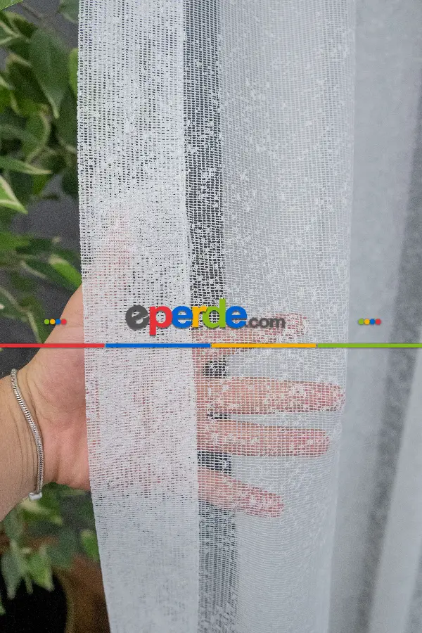 Taç Pırlanta Örme Tül Ekru