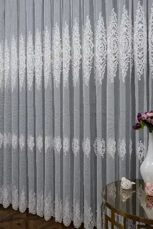 Taç Tül Perde - Taç Desenli Tül - Avangart Brode İşlemeli Sıra Motif Desen - Salon Tül Perde