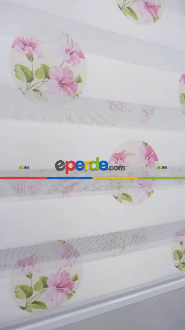 Çiçekli Desen Zebra Perde- Pembe-beyaz Buz Beyazı