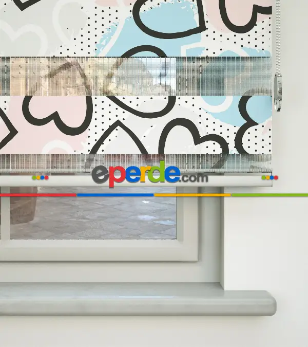 Bebek Odası Zebra -  Kalp Desenli Baskılı Zebra Perde- Çok Renkli