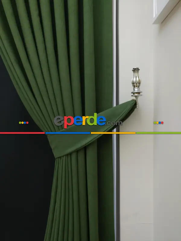 Yeşil Düz Renk Dökümlü Fon Perde (150)- Koyu Yeşil