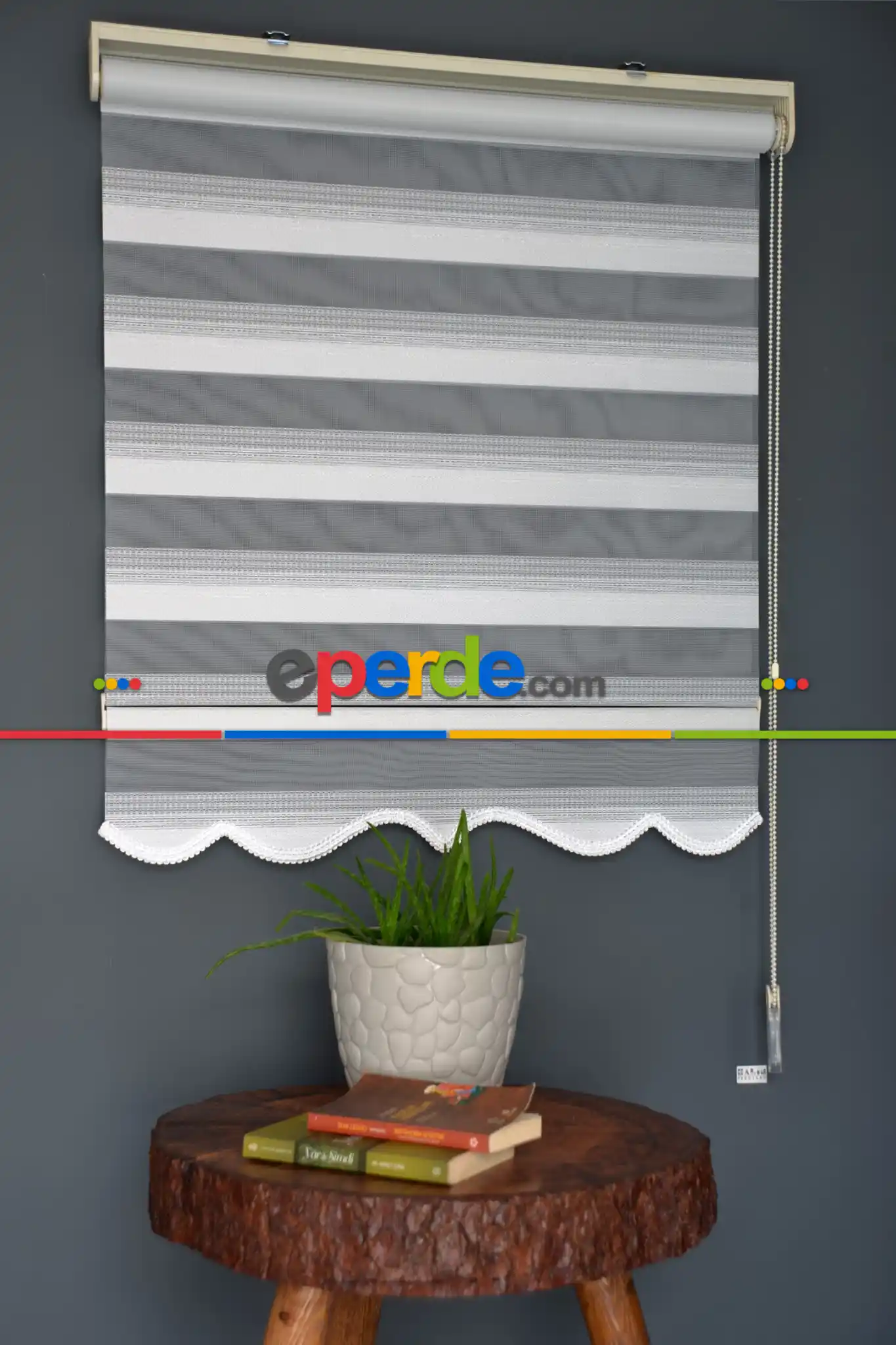 Halim Perdesan Zn-22 Beyaz & Siyah Renk Etekli Veya Eteksiz Zebra Stor Perde