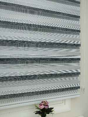 Gri - Siyah Detaylı Zebra Perde Zarif Bambu 2021- Siyah Gri