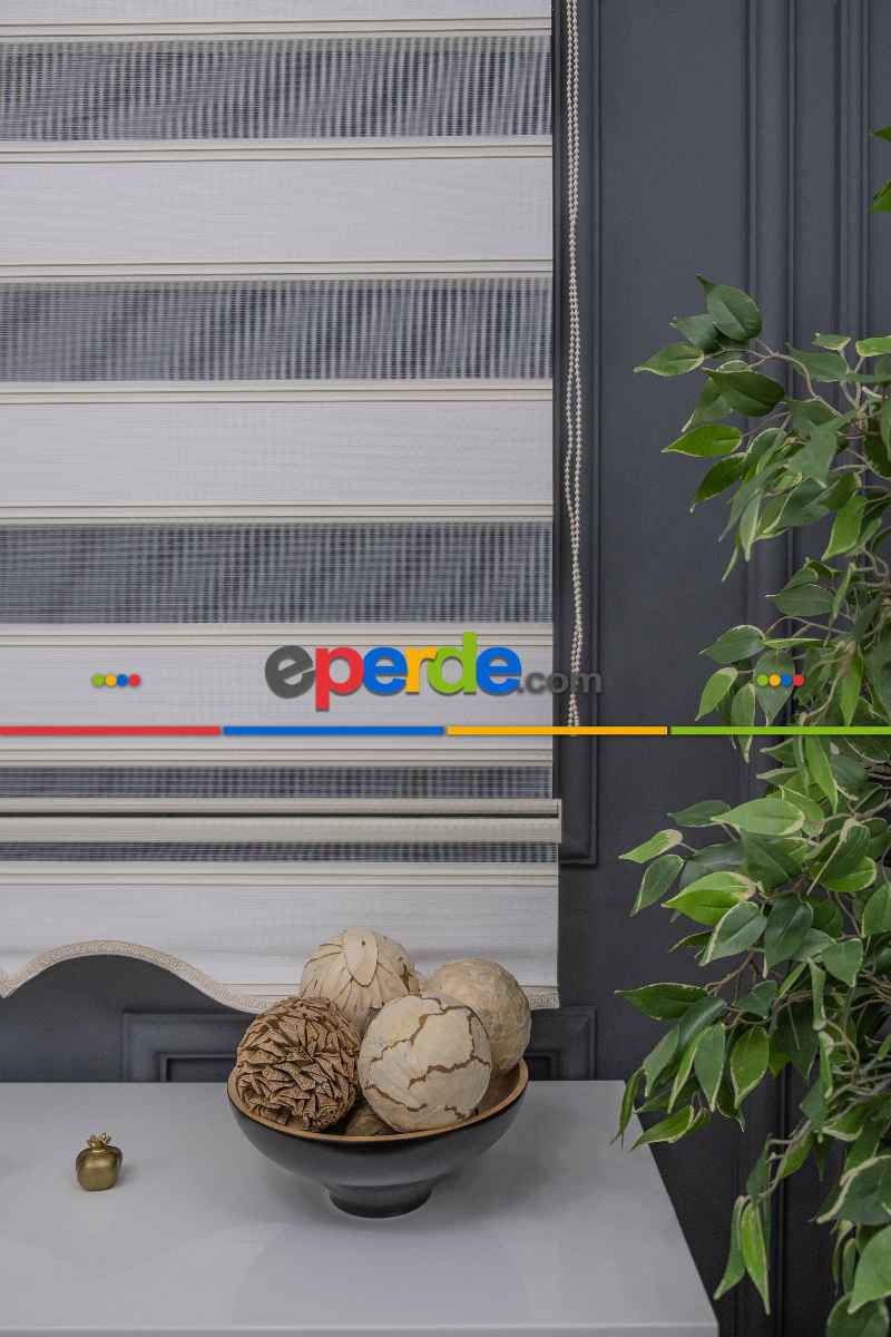 Oturma Odası - Zebra Perde - Yarım Plise - Geniş Palet Zebra Perde