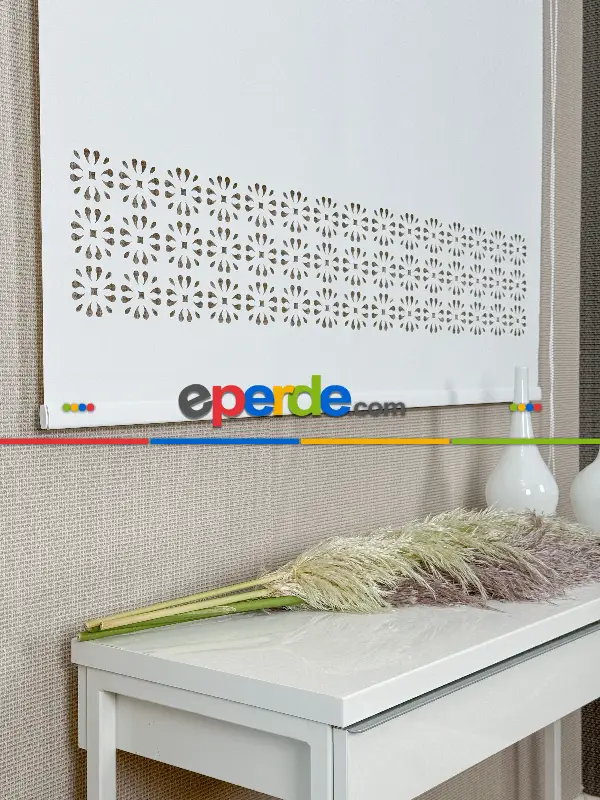 Ekru Lazer Kesimli Stor Perde ( Lazer Kesim Fiyata Dahildir) Metal Kasalı - Yüksek Kalite - Kornişe Kolay Montaj Seçenekli