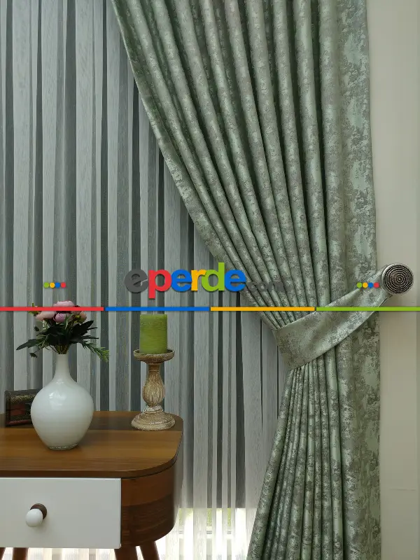 Su Yeşili Renk Jakar Desenli Fon Perde- Su Yeşili