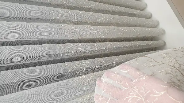 Salon - Selvi İşlemeli Tül Perde- Altın