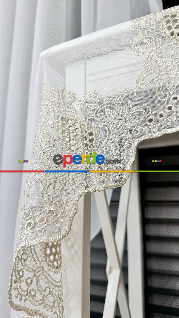 Ekru Açık Altın Etek Ucu Özel İplik Damask Brode İşlemeli Tül Perde - Ağır Gramajlı Premium Nakışlı
