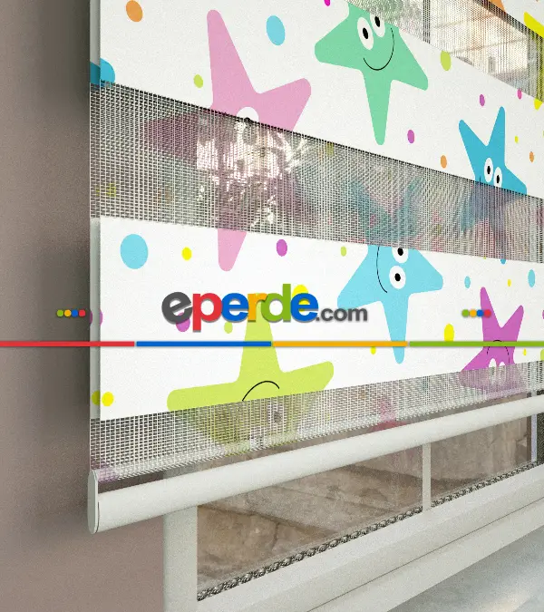 Yıldız Desenli Baskılı Zebra Perde- Çok Renkli