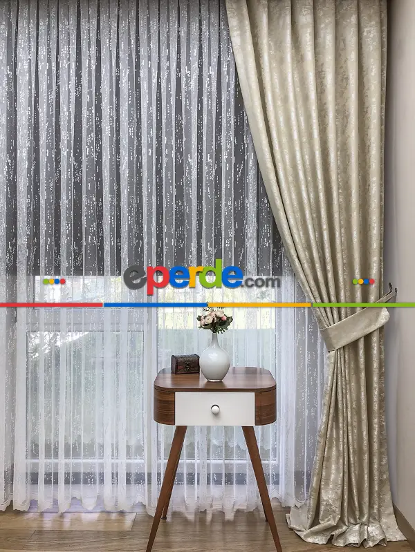 Patinedesenli Krem - Katyonik Jakar Fon Perde- Krem