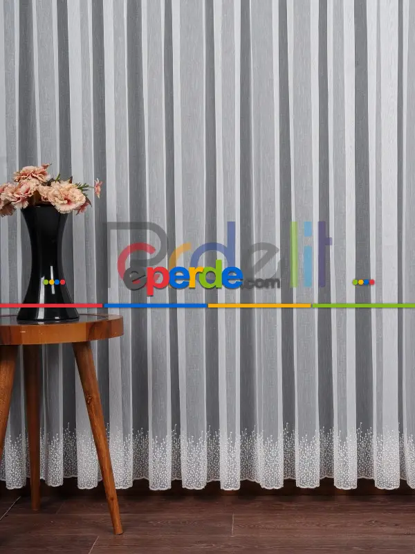Etek Ucu Nakış İşlemeli Tül Perde