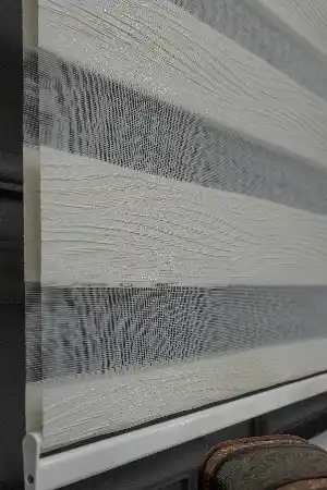 Zebra Perde -simli Kırık Pileli Zebra Perde
