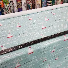 Bebek Odası Fon - Marine Kayık Desenli Fon Perde Evm670 Kumaşı Kalındır Duck Bezi Değildir- Mavi