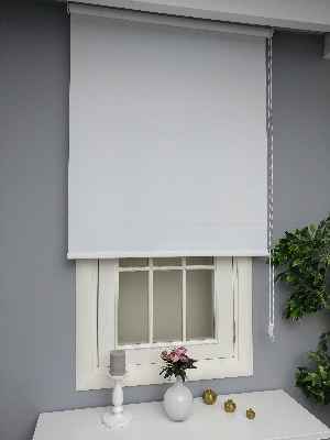 Beyaz Leke Tutmaz Yüksek Kalite Düz Stor Perde Perlehome