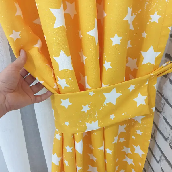 Yıldız Desenli Fon Perde Evm685-5 Kumaşı Kalındır Duck Bezi Değildir- Sarı-Beyaz