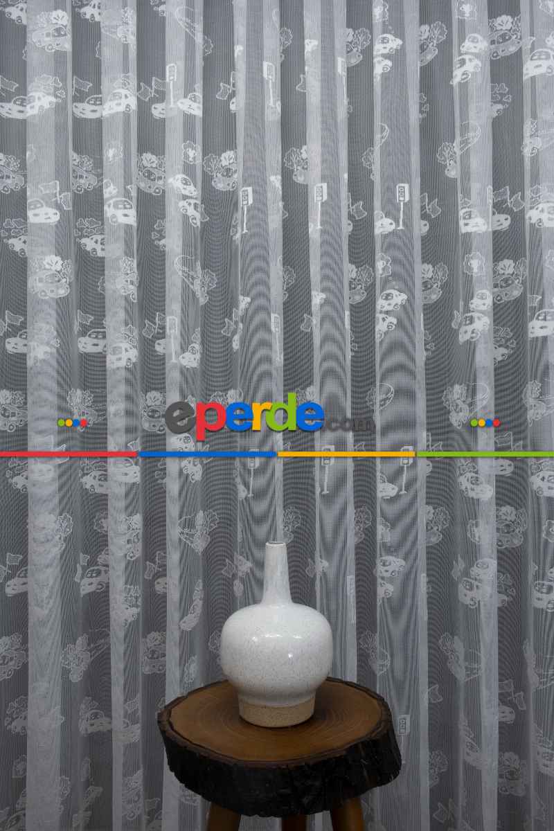 Araba Desenli Ekru Renkli Erkek Çocuk Odası İçin Tül Perde