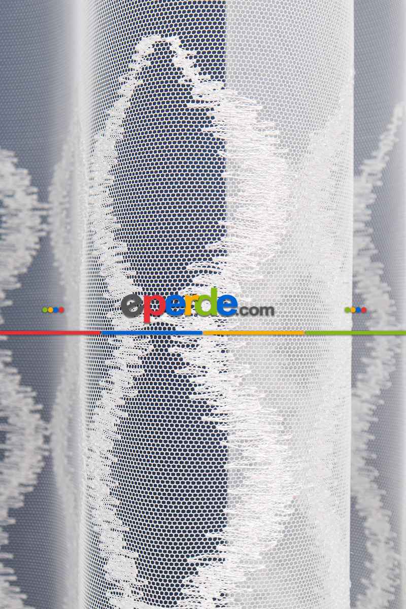 Salon Tül Modelleri - Eteği Duble Nakış Işlemeli Tül Perde