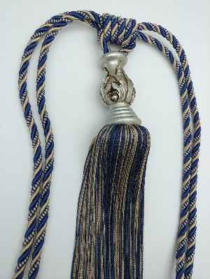 Lüx 1. Sınıf Fon Perde Braçolü - İsteğe Göre Renk Yapılır