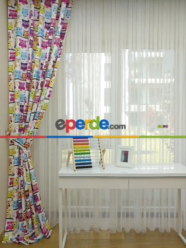 Çocuk Odası Fon - Uzay Desenli Fon Perde K734 Kumaşı Kalındır Duck Bezi Değildir.- Mavi