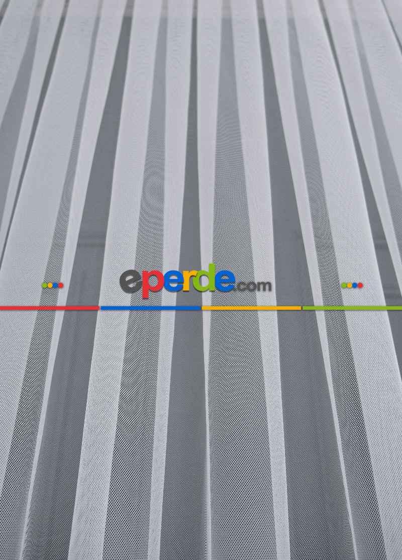 Petek Zemin Mavi Turuncu Renkli Uçan Balon Desenli Grek Baskılı Tül Perde