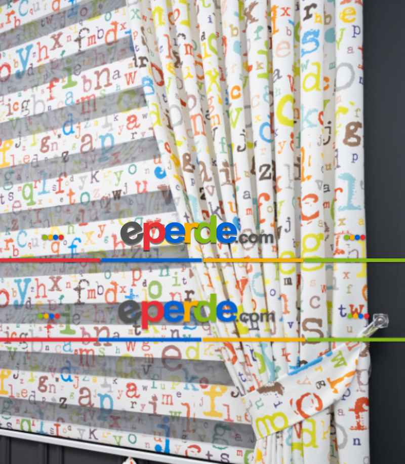 Harf Baskılı Zebra Perdeler