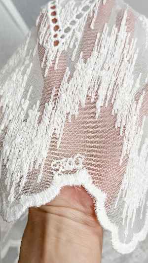 Taç Ekru Hafif Simli Nakışlı Tül Perde