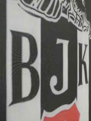 Bjk Taraftar Beşiktaş Baskılı Stor Perde- Siyah-Kırmızı-Beyaz