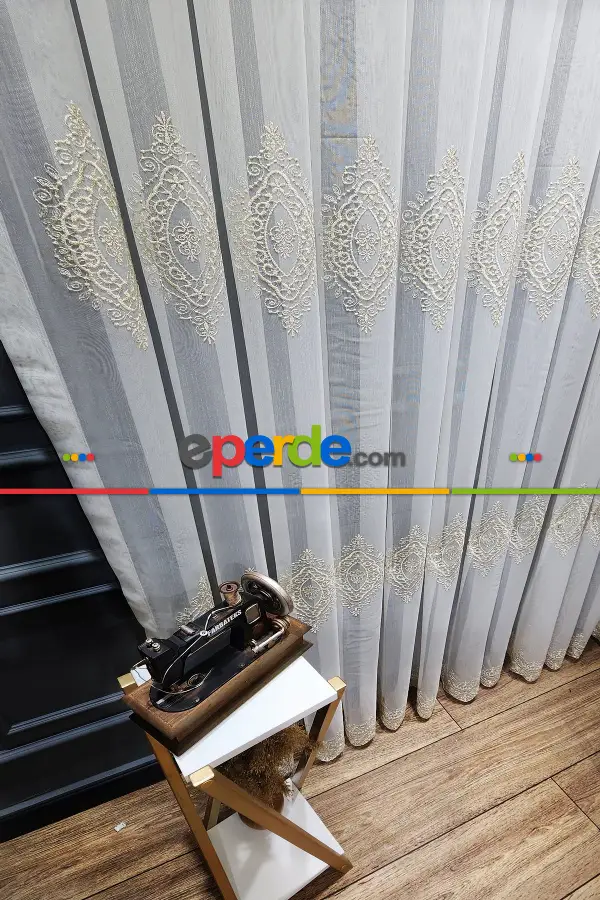 Salon Tül - Gold Altın Orta İstanbul Damask İşlemeli Salon Model Tasarım Pileli Tül Perde