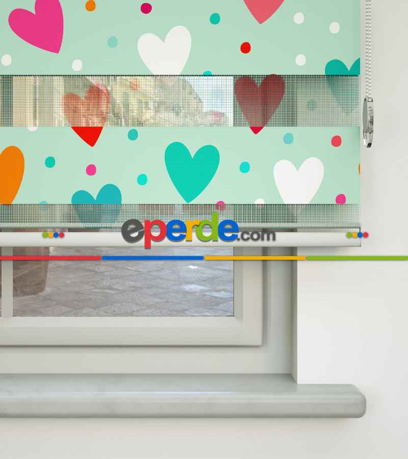 Kalp Desenli Baskılı Zebra Perde- Çok Renkli