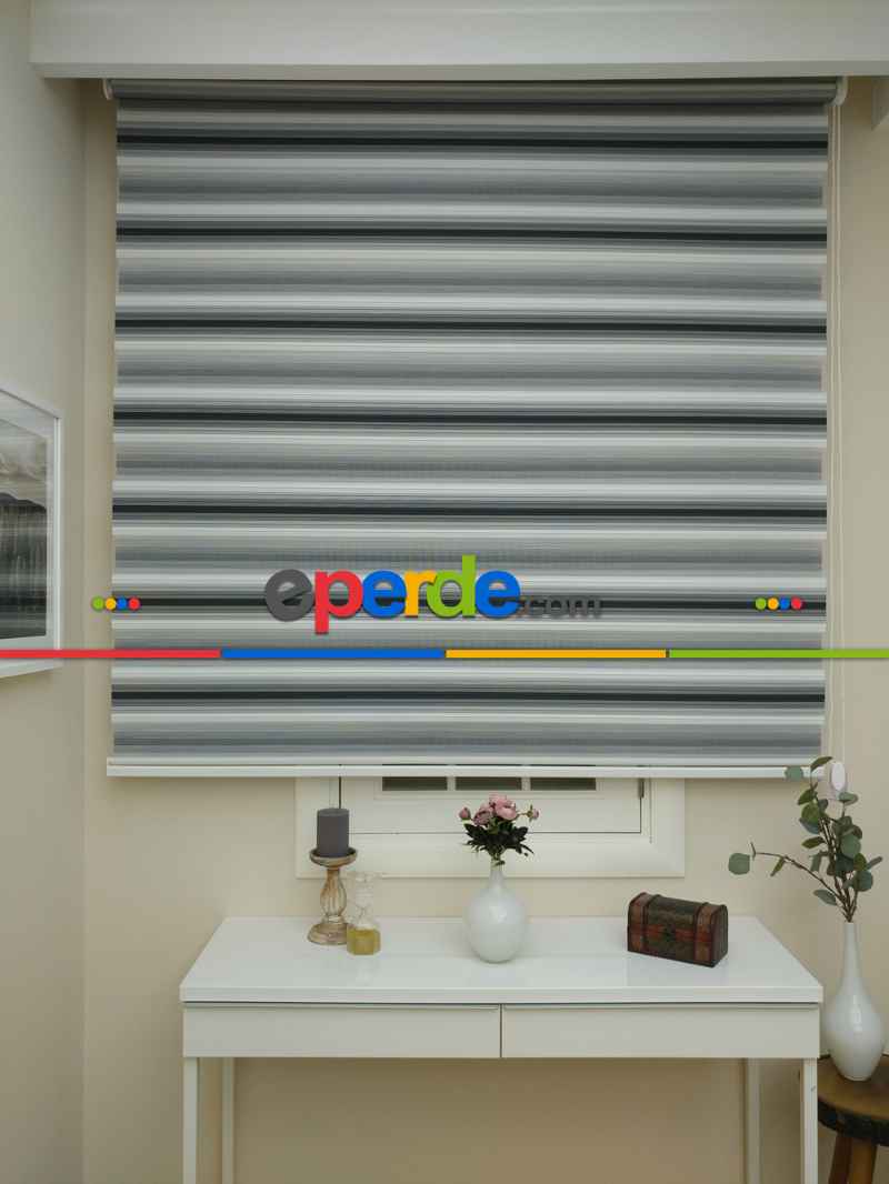 Zebra Perde - Degrade Renk Geçişli Pileli Zebra Perde- Siyah-beyaz