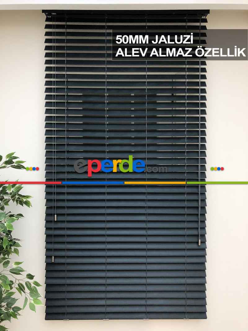 Mutfak Ahşap Jaluzi Perde- Siyah