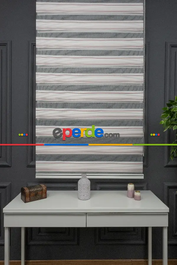 Pudra Pembe Zebra Perde - Yarım Pilise - Gümüş Simli Renk Geçişli Zebra Perde