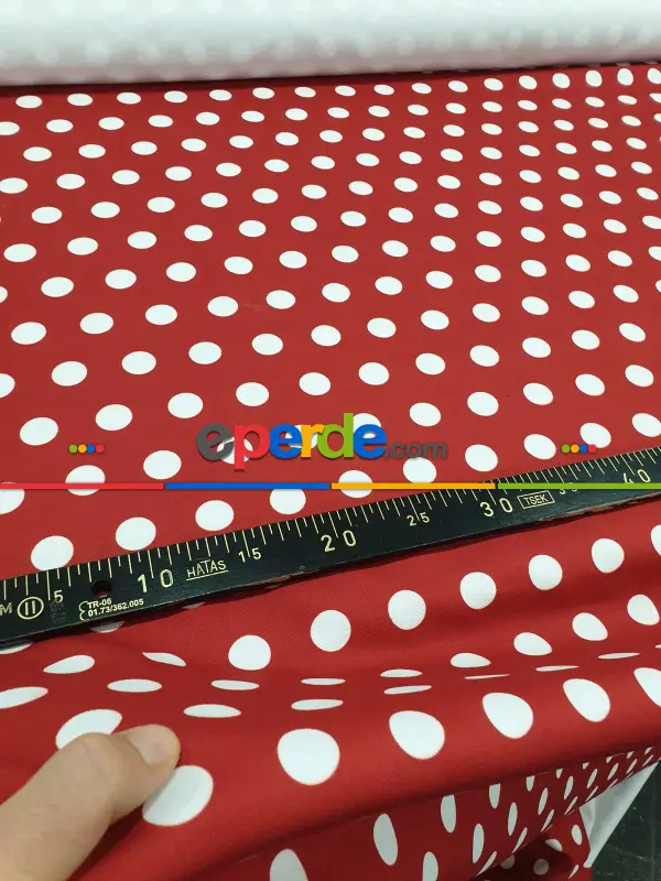 Puantiye Desenli Fon Perde Evm408-1 Kumaşı Kalındır Duck Bezi Değildir- Beyaz-Bordo