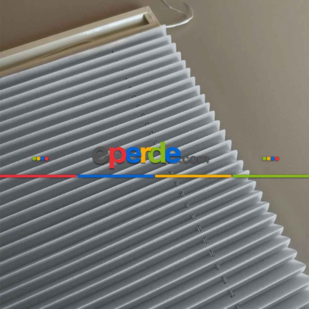 Brillannt Plise Perde - Cam Balkon Perdesi - Pimapen Perdesi - Açık Gri (20 Renk) Kolay Montaj Yaylı Sistem, Vidalı Sistem Veya Yapıştırma